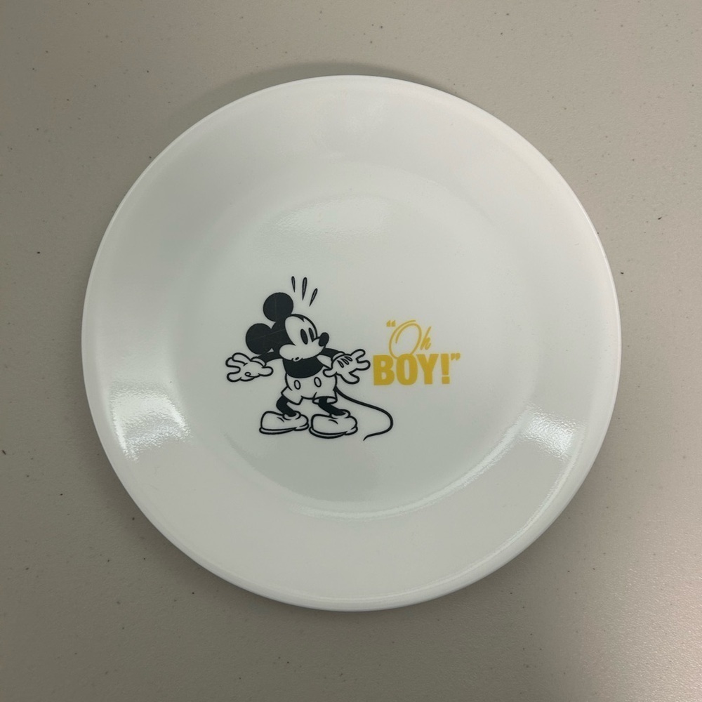 Corelle Disney Salad Plate Mickey Mouse Oh Boy Yellow